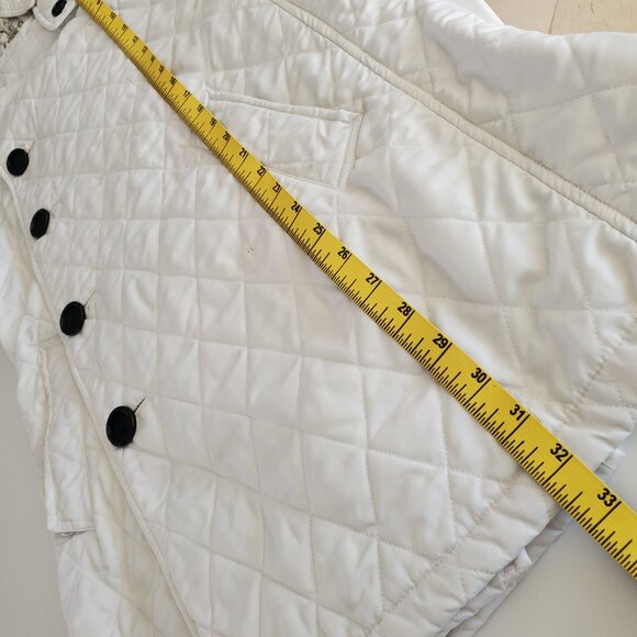 Burberry Mid-Length White Quilted Coat - Picture 8 of 11